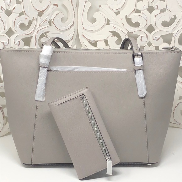 NWT Michael Kors bundle Ciara + wallet - Picture 3 of 7